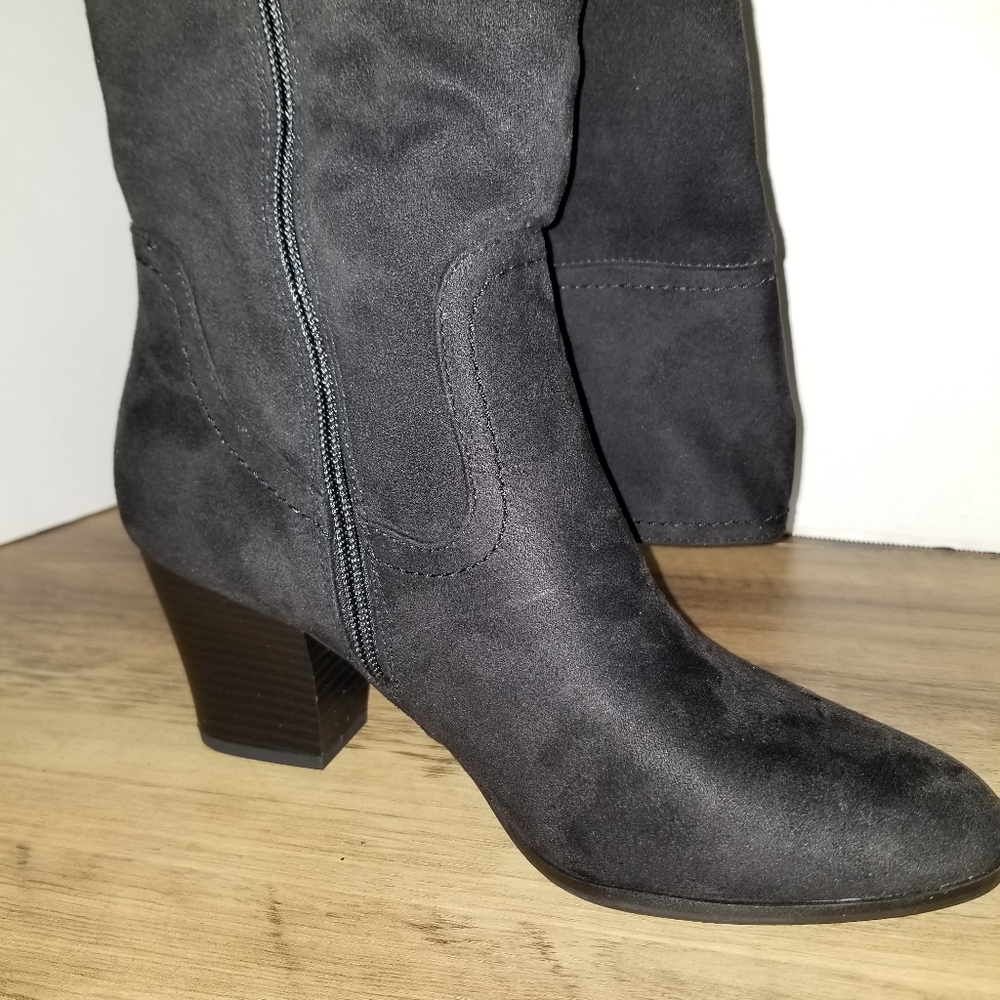 Ashley Geller Black heeled boots Size 9 women - Picture 2 of 5